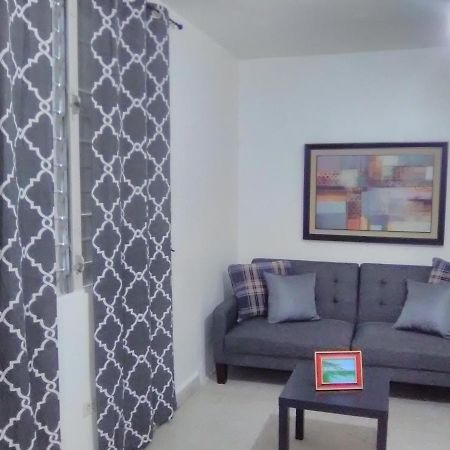 Hermoso Apartamento Frente Aeropuerto De Isla Verde San Juan Exterior foto